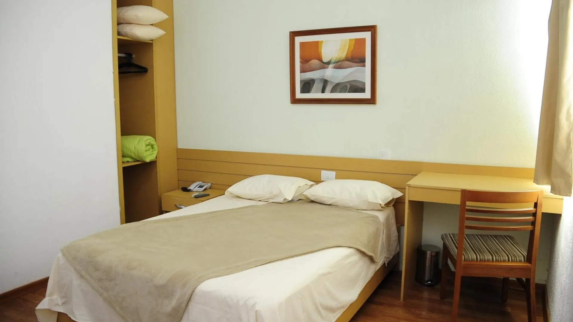 Hotel Family São Paulo 3*,  Brasil